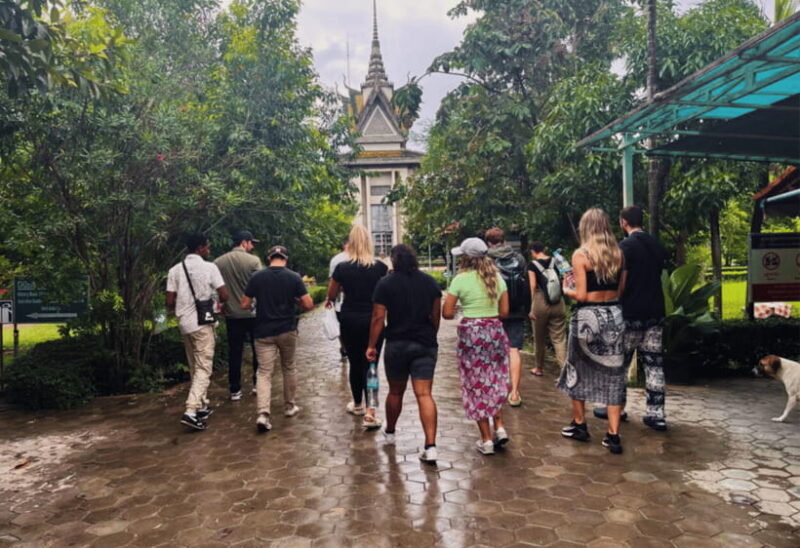 S21 & Killing Fields Tour with Khmer Lunch & Drink - Why This Tour Matters