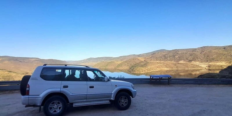 Sabor Lakes' Tour - Exploring the River and Mountain Landscapes