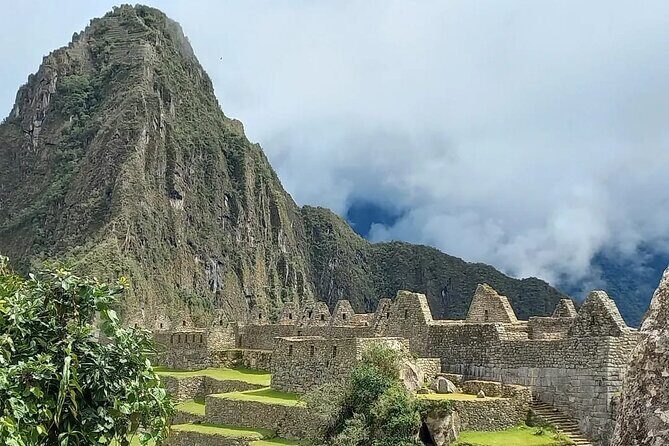 Sacred Valley And Machupicchu 2 Days - An In-Depth Look at the Sacred Valley and Machu Picchu Tour