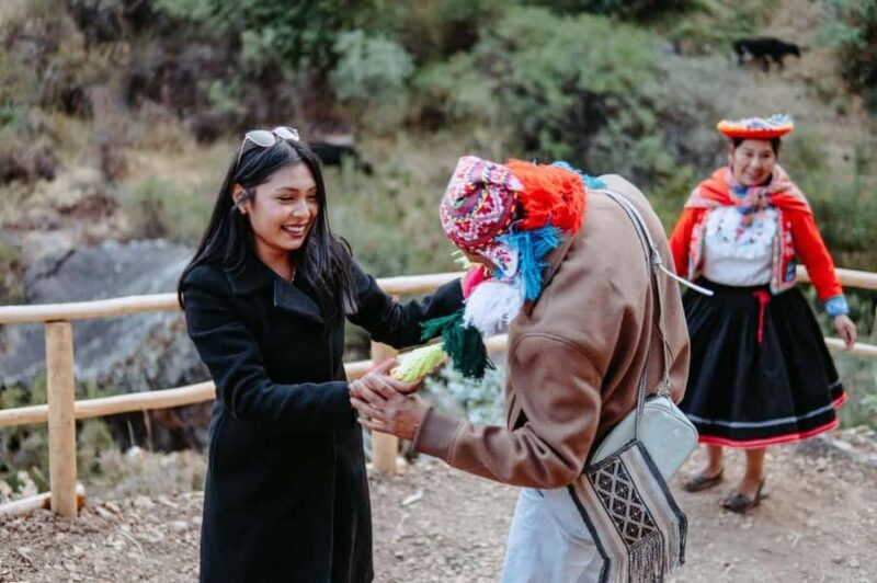 Sacred Valley & Andean Experience |Paint| |Inca house| Food - FAQ