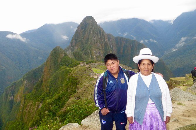 Sacred Valley, Machu Picchu 2-Day Tour with Hotel from Cusco - A Deep Dive into the 2-Day Sacred Valley and Machu Picchu Tour