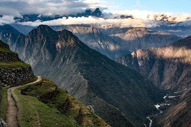 Sacred Valley of the Incas and Machu Picchu 2D/1N - Discovering the Sacred Valley and Machu Picchu: A Practical, Authentic Journey