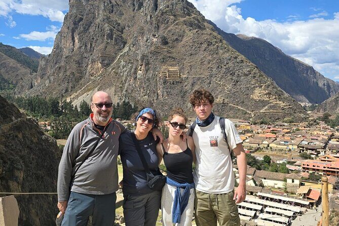 Sacred Valley Tour with Maras Moray and Lunch. - Key Points