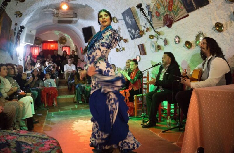 Sacromonte: Flamenco Show at Cuevas Los Tarantos Tickets - The Sum Up