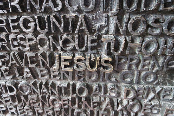 Sagrada Familia Evening Private Tour with Expert Guide - FAQ
