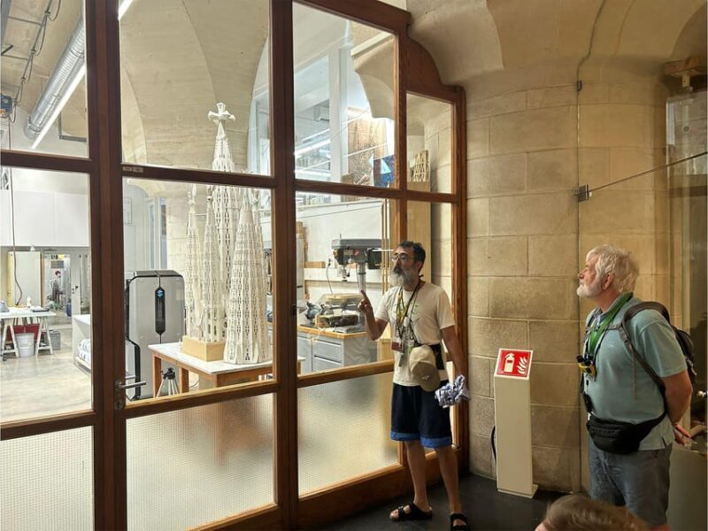 Sagrada Familia Guided Tour with Skip-the-Line Entry Ticket - Frequently Asked Questions
