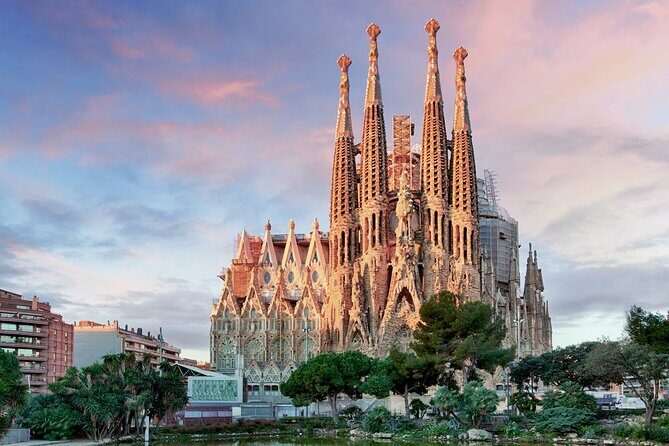 Sagrada Familia Guided Tour with Skip the Line Tickets - The Bottom Line