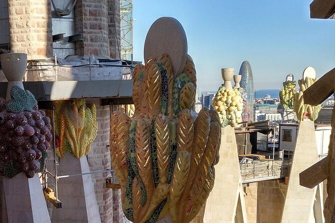 Sagrada Familia Guided Tour with Towers Access - The Sum Up