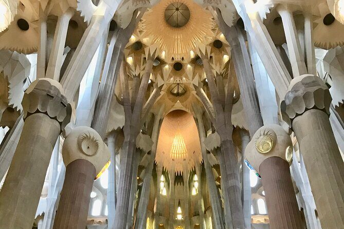 Sagrada Familia & La Pedrera Small Group Tour with Cava Tasting - Practical Details and Tips