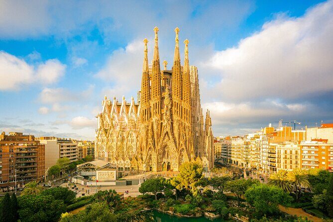 Sagrada Familia: Priority Access & Guided Tour - A Closer Look at the Sagrada Familia: Priority Access & Guided Tour
