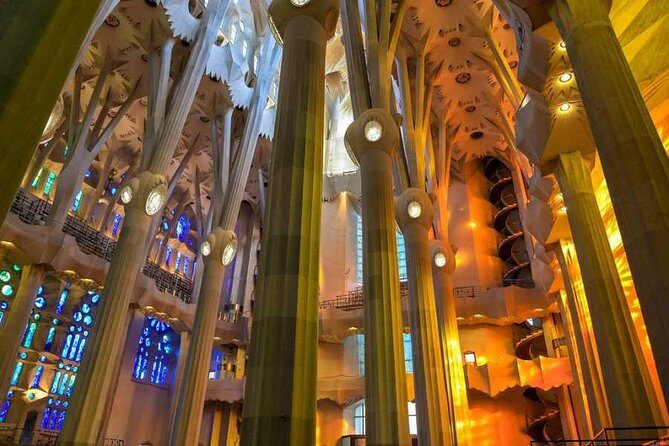 Sagrada Familia Small Group Tour with Skip the Line Ticket - FAQs