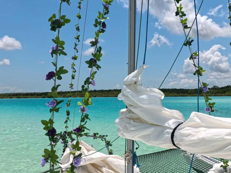 Sail for 4 hours in Bacalar's most SECRET spot. Beach Club is included. - Who Should Consider This Tour?
