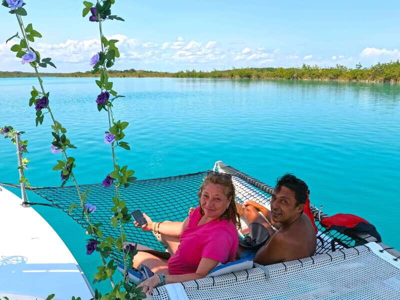 Sail for 4 hours in the most SECRET spot in Bacalar. INCLUDES Beach Club. - The Sum Up