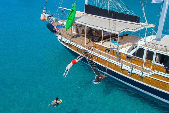 Sail Turkey: 18-39's Gulet Cruise Olympos to Fethiye - A Detailed Review of the 4-Day Olympos to Fethiye Gulet Cruise