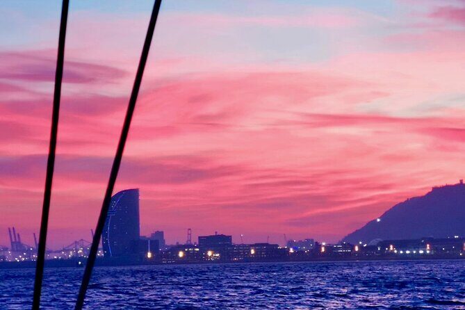 Sailing anytime in Barcelona - Key Points