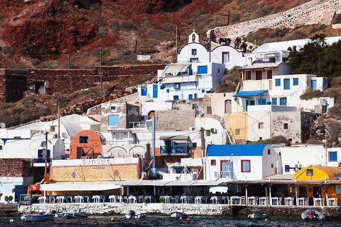 Sailing Cruise in Santorini With Fairwind - The Experience in Detail