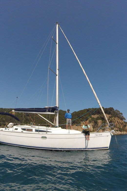 Sailing experience 4 hours in Platja d'Aro - Sailing Experience in Platja dAro: A Balanced and Authentic Coastal Adventure