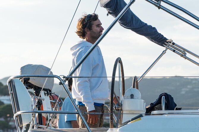 Sailing experience on a 4-hour sailboat in Girona - Who Will Love This Experience?