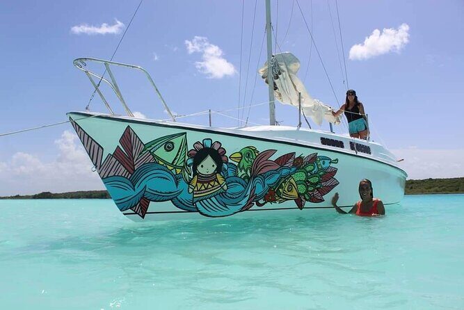 Sailing Tour through the Laguna de los Siete Colores - Starting Point and Logistics