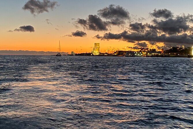 Sailing tour to the sunset in Lisbon - A Deep Dive into the Lisbon Sunset Sailing Tour