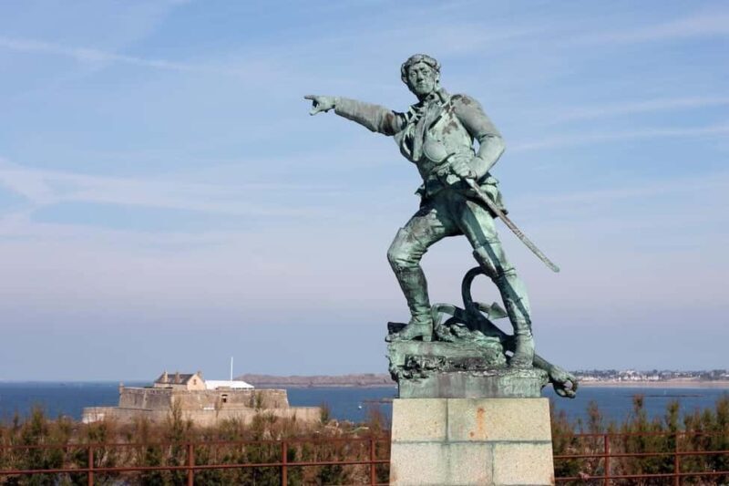 Saint-Malo: Breathtaking landscapes and History Walking Tour - Discover Saint-Malo: A Scenic and Historic Walking Tour