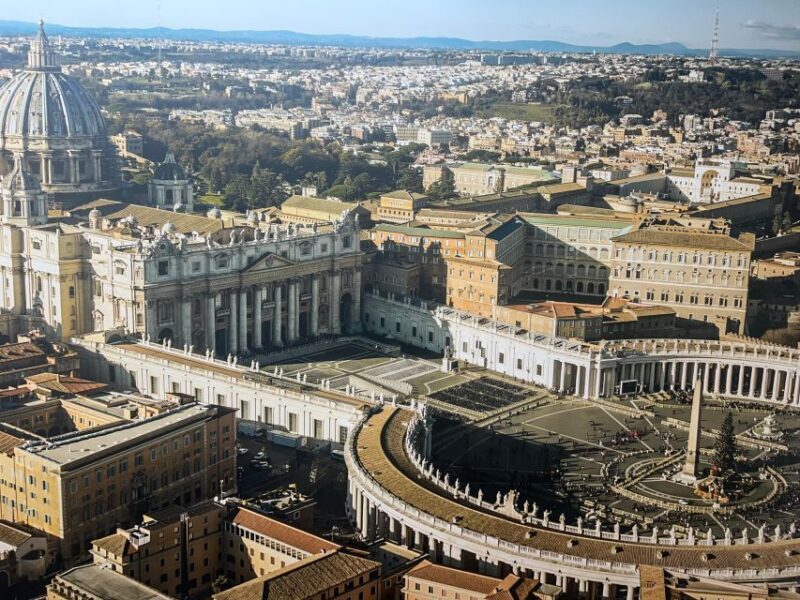 Saint Peters Basilica & Vatican Grottoes Tour - The Experience: What Travelers Can Expect