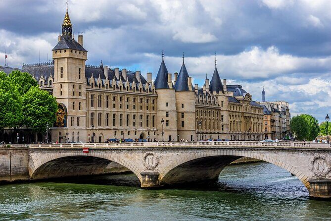 Sainte Chapelle and Conciergerie 1.5-Hour Private Guided Tour - An In-Depth Look at the Tour