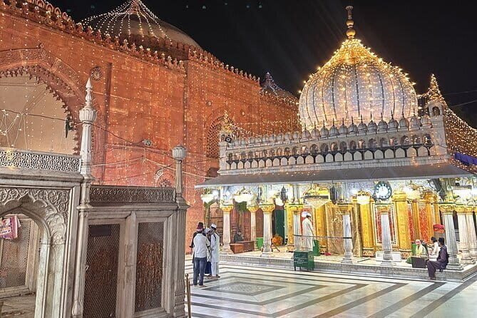 Saints and Royals of Delhi Private Tour - A Close Look at the Saints and Royals Tour