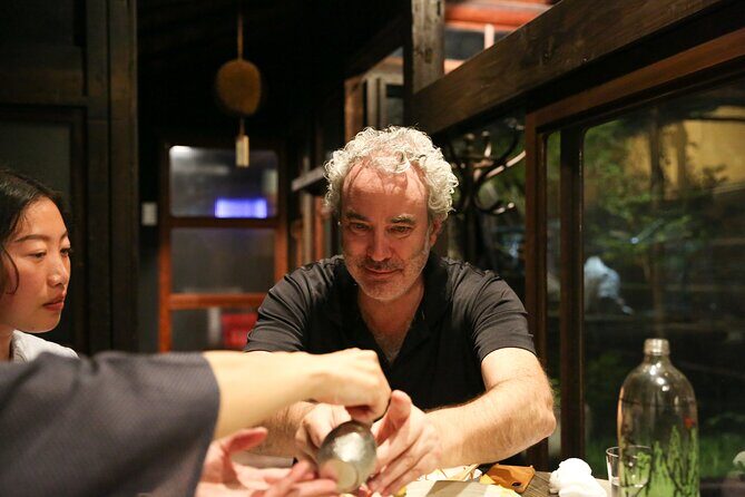 Sake Bar and Pub Crawl in Central Kyoto (Food & Sake Tour) - Key Points