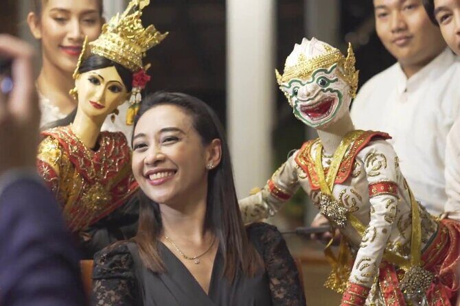 Sala Lakorn Riverside Buffet Dinner with Thai Show - Key Points