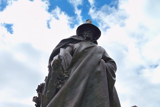 Salem On Foot Walking Tours - A Deep Dive into Salem On Foot Walking Tours