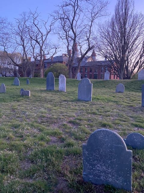 Salem: Specters and Apparitions Ghost Hunting Tour - FAQ
