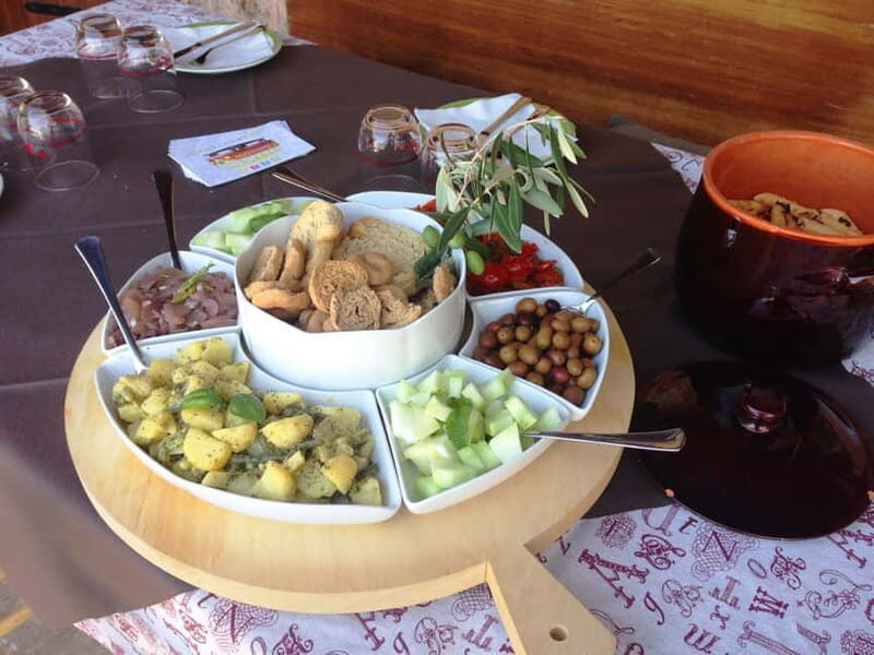 Salento: Olive Oil Mill Walking Tour with Tastings - The Itinerary in Detail