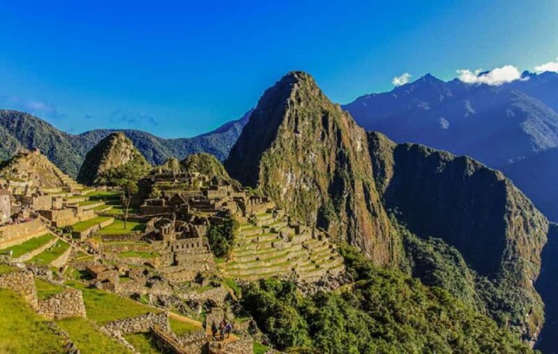 Salkantay trek to Machu Picchu  5D/4N  Premium - Who Should Consider This Trek?