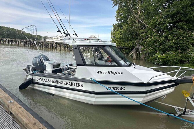 Salmon Fishing Charter in Vancouver - A Deep Dive Into Vancouver’s Salmon & Crab Fishing Charter