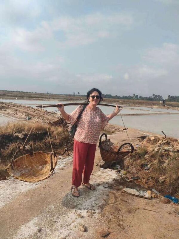 Salt Farm, Secret Lake, Secret Caves & Paper Farm - Who Will Love This Tour?