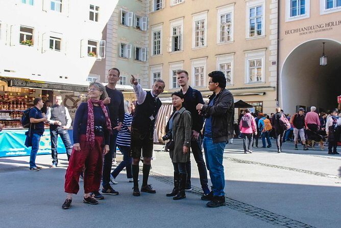 Salzburg and Lake Region Small-Group Day Trip from Vienna - Analyzing the Experience: A Close Look at the Itinerary