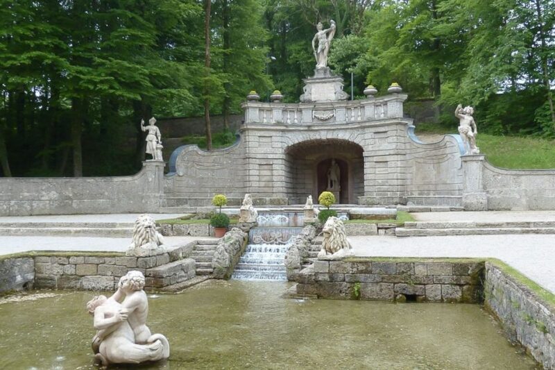 Salzburg: Boat Ride to Hellbrunn and Palace Visit - The Experience and Atmosphere