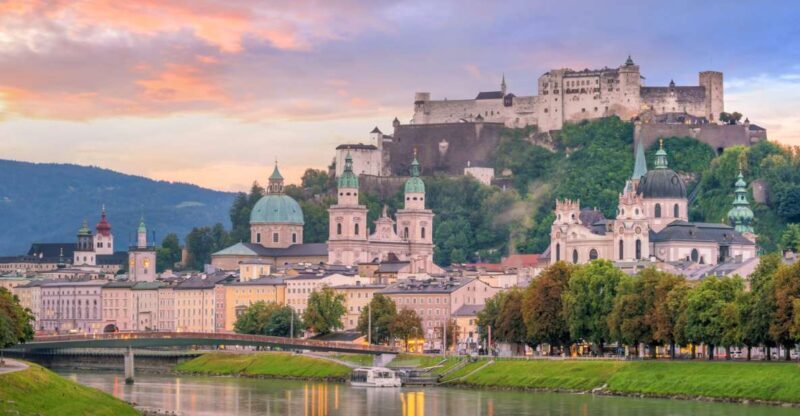 Salzburg: Christmas Market Magic with a Local - An In-Depth Look at the Salzburg Christmas Market Tour