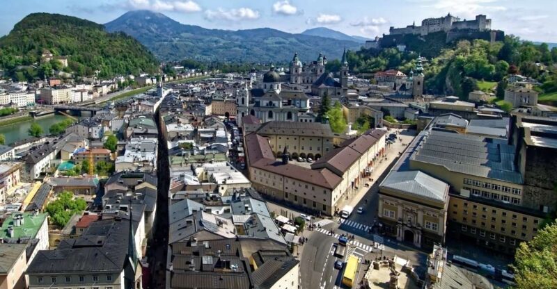 Salzburg - Historic Guided Walking tour - Architectural Marvels and Sacred Spaces