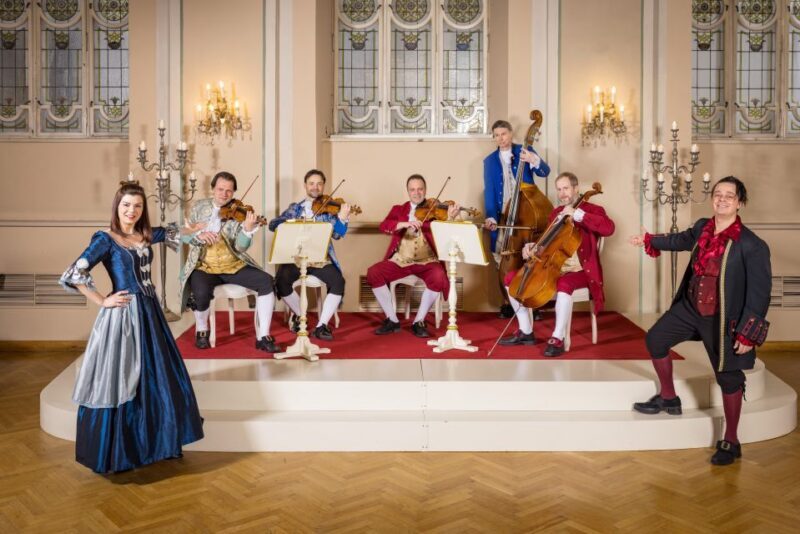 Salzburg: Mozart Concert with Dinner - Salzburg: Mozart Concert with Dinner — An Authentic Night of Music and History