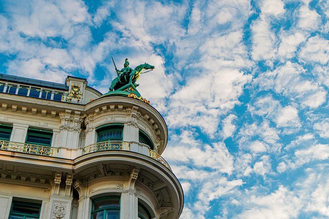 Salzburg to Vienna, Private Transfer, 2h of Sightseeing, Local Driver, English - Who Would Love This Tour?