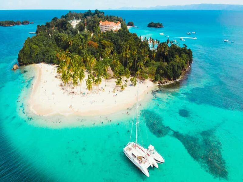 Samaná: Whale Watching and Cayo Levantado Island Tour - Detailed Review of the Experience