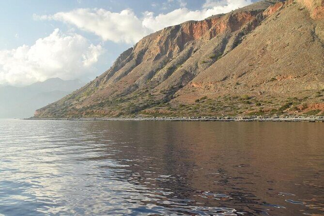 Samaria Gorge Hiking Day Tour From Rethymno - An In-Depth Look at the Samaria Gorge Hiking Day Tour