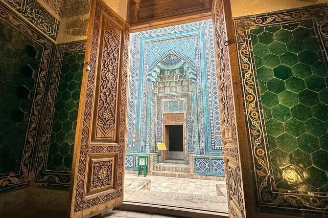 Samarkand City Tour from Silk Paper Factory to Registan Square - Who Would Love This Tour?