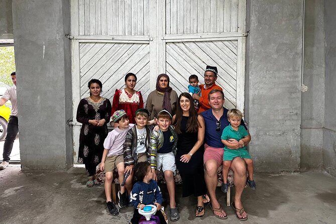 Samarkand Local Family Cooking Class and Siyob Bazaar Tour - Exploring the Siyob Bazaar: The Citys Beating Heart