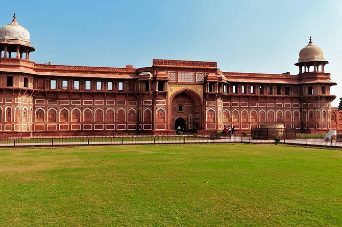 Same Day Agra Tour From Hyderabad with Return Flight - Key Points