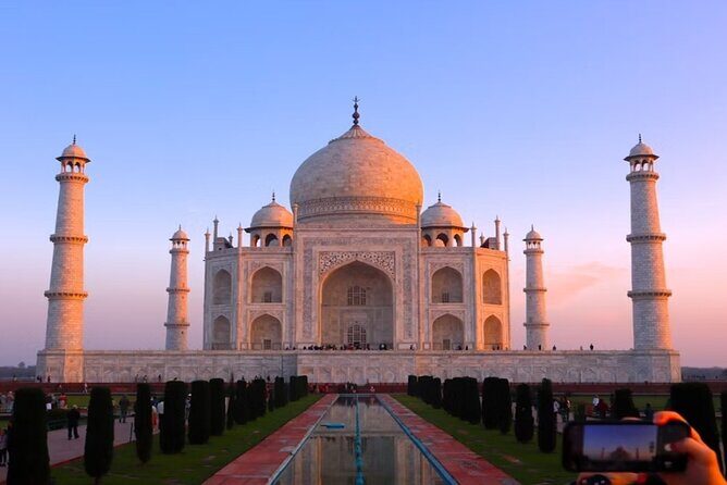 Same Day Taj Mahal and Agra Fort Tour from Delhi By Car - FAQ