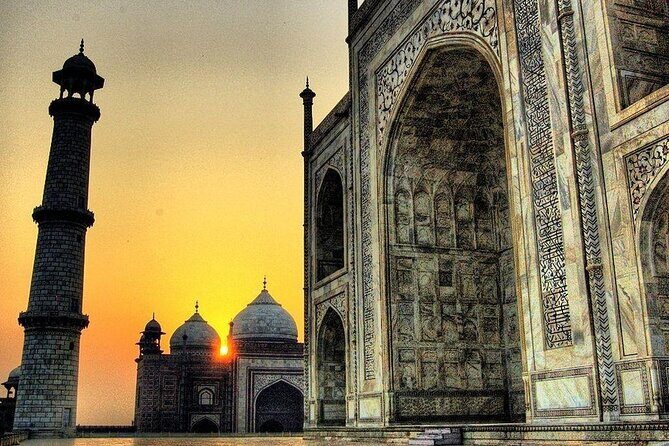 Same day Tajmahal tour with SOS Elephant/Bear wildlife Sanctuary - Key Points