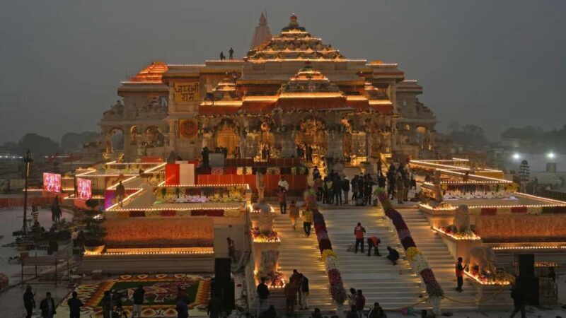 Same Day Varanasi to Ayodhya Tour with Tour Guide - Who Will Love This Tour?